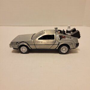 Jada Toys Back to The Future Delorean Time Machine Die-cast Car